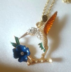 Humming bird necklace